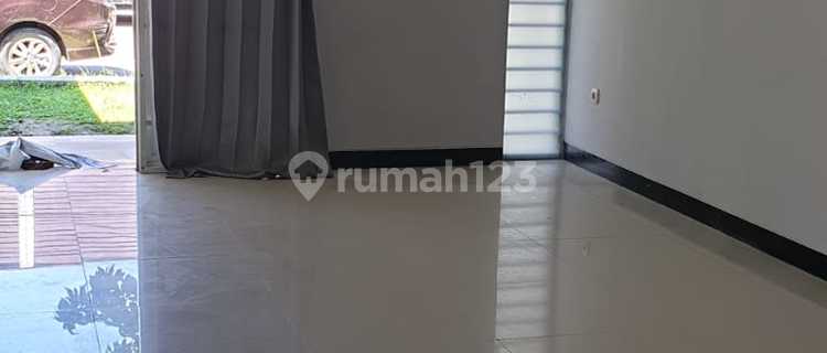 Dijual Rumah Nyaman Siap Huni Lokasi Strategis di Taman Kopo Indah 5 Bandung 1