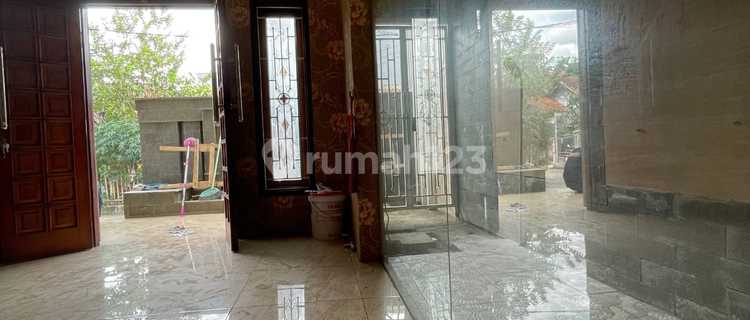 Dijual Rumah Semi Furnished Siap Huni Lokasi di Antapani Kidul Bandung 1