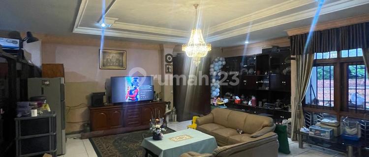 Dijual Ruko Besar 3,5 Lantai Siap Pakai Lokasi di Cisirung Palasari Bandung 1