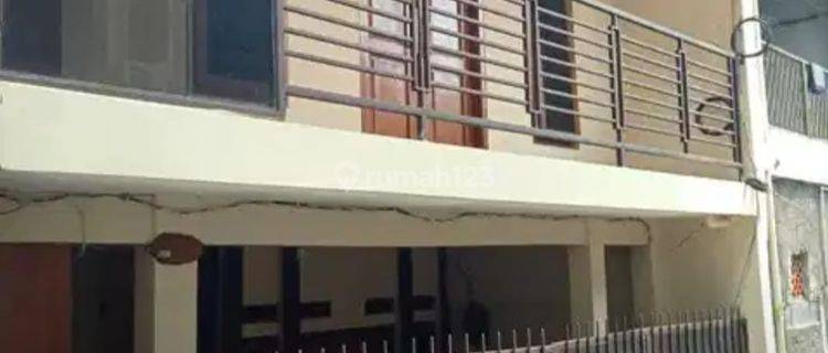 Dijual Rumah Kost Nyaman Dan Strategis di Sarijadi Bandung 1