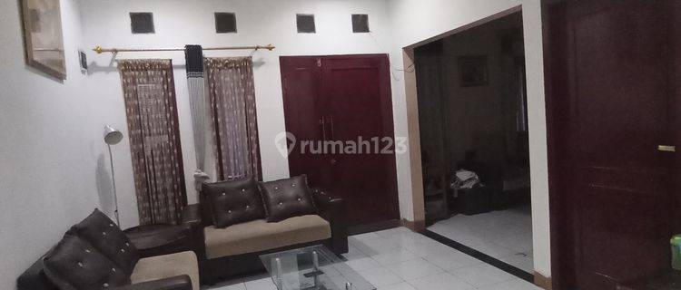 Dijual Rumah Siap Huni Lokasi Strategis di Bumi Asri Regency 1