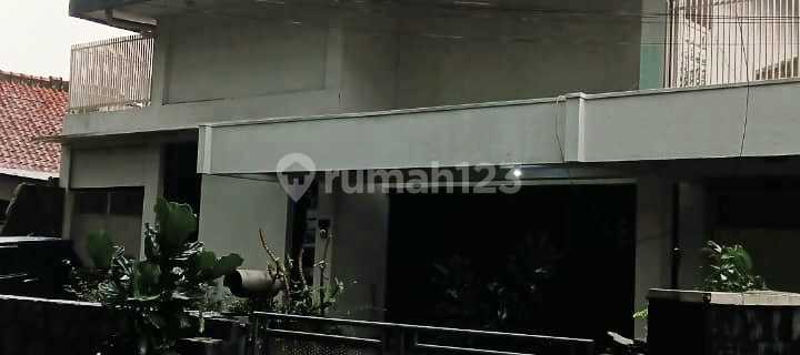 Dijual Rumah Bagus Siap Huni Modern Minimalis Lokasi di Mainroad Jl Anggrek Bandung 1