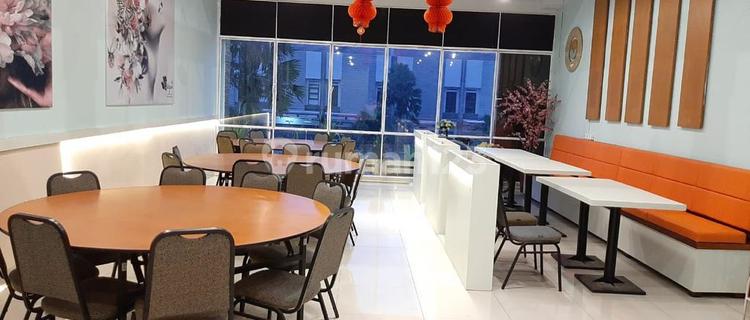 Disewakan Ruko Ex Resto Siap Pakai Lokasi Strategis di Batununggal Bandung 1