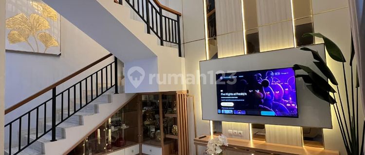 Dijual Rumah Mewah Full Furnished Siap Huni Minimalis Modern Lokasi di Athena Residence Bandung 1
