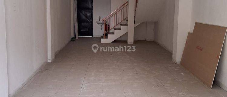 Ruko Cipulir Jakarta Selatan 3.5 Lantai 1