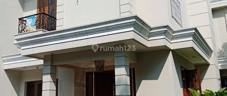 Rumah di lebak bulus , jalan pertanian , jakarta selatan , Lt 367, Lb 326, shm , hrg 8,9 m  1