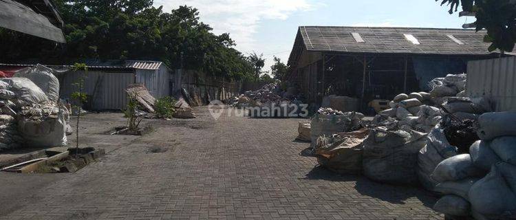 Pabrik Daur Ulang Plastik di Jalan Raya Rajeq , Lt 7300 46 X140 , Lb 3300 Harga 18 M  1