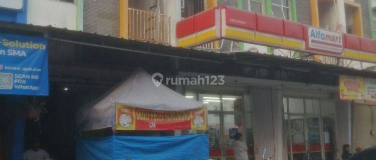 Ruko 2 Lantai Samping Alfamart & depan Universitas Lokasi Bagus 1