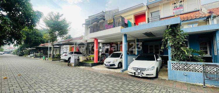 Price Drop, SELL!! Nice House in Kota Baru Parahyangan Complex 1