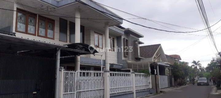 Rumah Lux Bangunan 2 Lantai Strategis Dlm Komplek Antapani 1