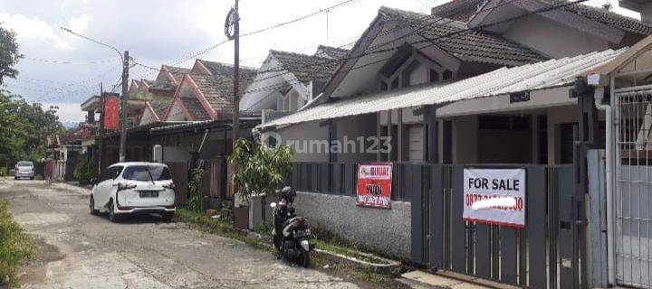 Disewakan, Rumah Bagus Dalam Komplek Sanggar Hurip Estate 1