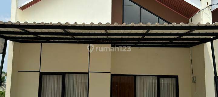 Rumah Minimalis Terlaris Dekat Summarecon Crown Bekasi 1