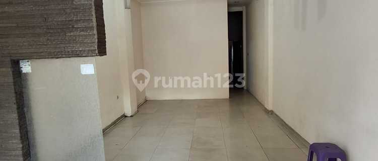 For Rent...New Daan Mogot Shop House, Flood-Free. Negotiable. 1