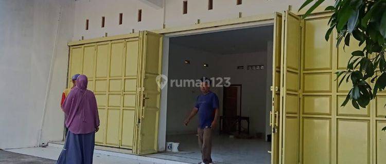 Ruko Baru Bagus Strategis Siap Pakai pinggir jalan besar 1