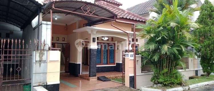Rumah Siap Huni 2 Lantai Di Fajar Indah 1