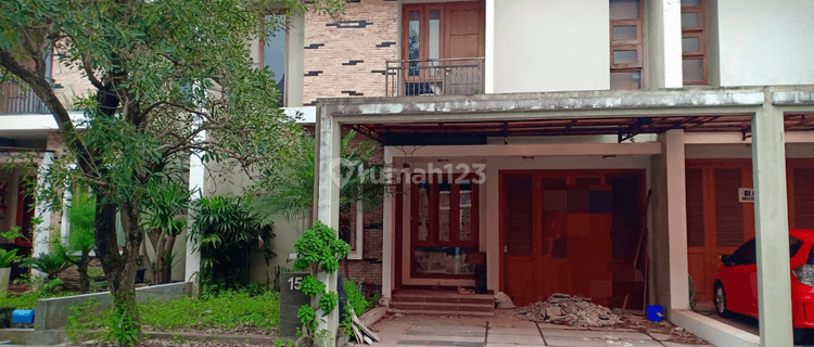 Rumah Bagus 2 Lt Dgn Perabotan Di Cluster Elite Colomadu 1