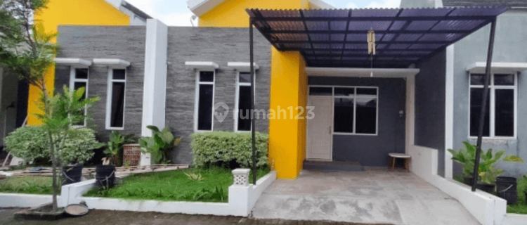 Rumah bagus full furnish di cluster elite Colomadu Solo 1