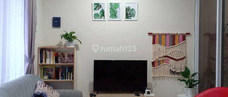 Rumah Bagus Full Furnish di Cluster Colomadu Solo 1