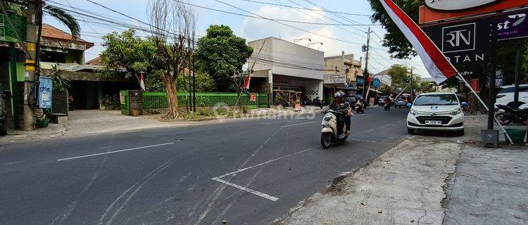 Rumah Hitung Tanah strategis bagus di tengah kota SerenganSolo 1