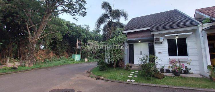 Rumah Cantik Hoek Legenda Wisata 1