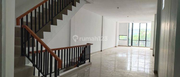 Ruko Jl. Moh. Toha Tangerang Ramai Strategia 1