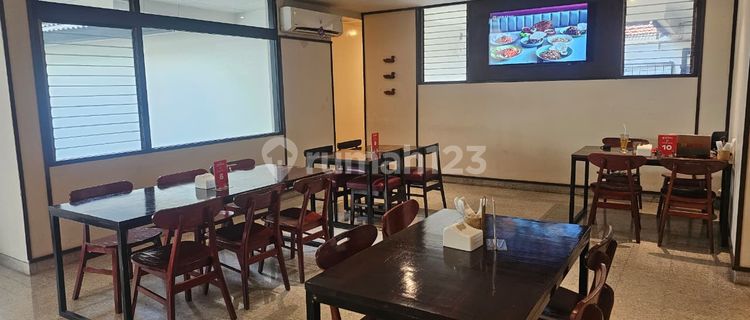 For Rent Former Restaurant on Jl. Teluk Betung, Good and Cheap, Tanah Abang, Central Jakarta 1