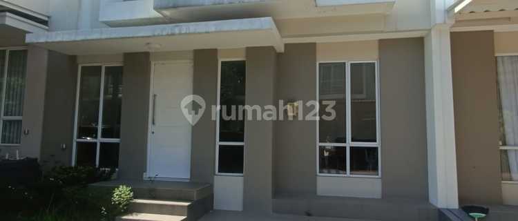 Rent a New House at Paramount Village, Simongan 1