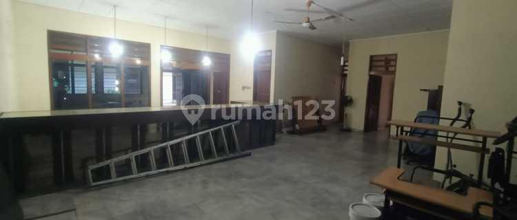 Rent Commercial Space in Pemuda Semarang City Center 1