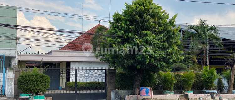 Jual Rumah Tengah Kota Dr. Cipto Semarang 1
