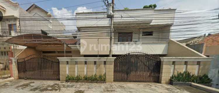 Jual Rumah Mewah 3 Lantai Jalan Dokter Cipto Semarang 1