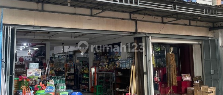 Rent Shop and House in Downtown Jenderal Sudirman Pati 1