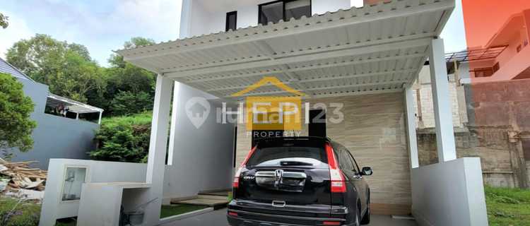 Rumah Mewah 2 Lantai di Citrasun Bukitsari Banyumanik Semarang 1