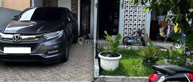 Rumah Bagus Hadap Timur di Taman Nirwana 2, Bekasi Timur  1