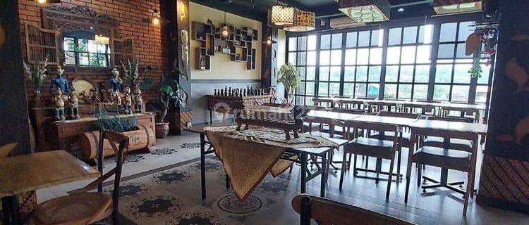 Resto & Cafe Tepi Sawah Masih Aktif di Jl. Raya Cibarusah, Cikarang  1