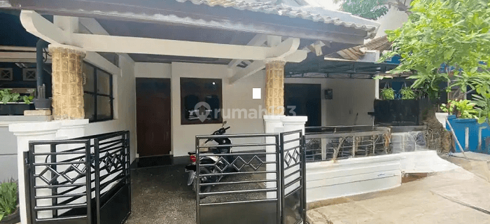 Rumah Murah Dekat Mall Di Perumahan Bekasi Jaya Indah, Bekasi  1