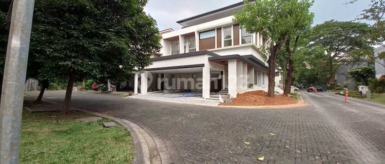 Rumah Dijual Di Cluster Naturale Foresta Bsd City Pagedangan Tangsel 1