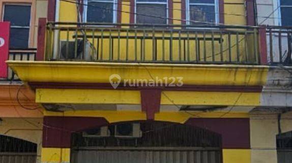 Dijual Ruko 3 Lantai Strategis Dekat Kampus Ubaya 1