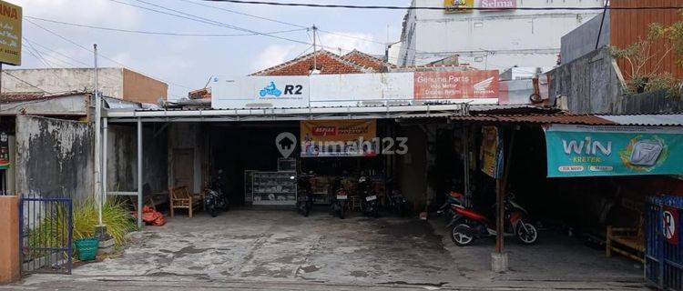 Rumah Bagus di Nol Jalan Raya Yogyakarta Lokasi Strategis  1