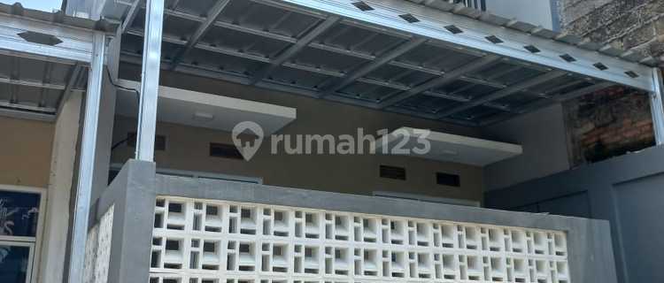 Disewakan Rumah Cantik 2 Lantai Lokasi Dekat Stasiun Lrt Ciracas