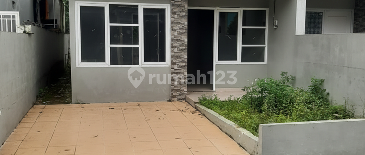 Dijual Rumah Ready Dalam Perumahan di Kalongan Ungaran Timur Kab. Semarang, Dekat Pintu Tol Ungaran 1