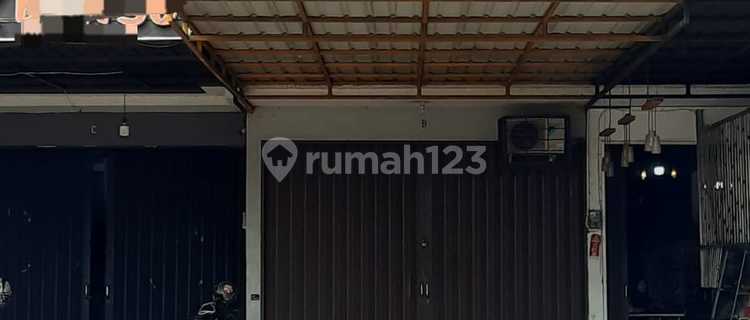 Dijual Ruko 2 Lantai Pinggir Jalan Raya di Kawasan Komersial Kelud Raya Semarang 1