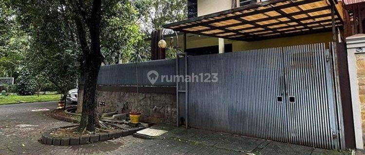 Rumah Lama Asri Hitung Tanah di Pondok Indah, Lt Lb 235 200 1