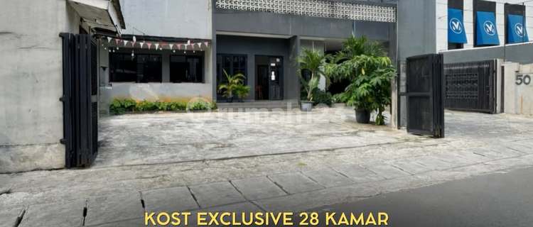 Exclusive Kost 28 Kamar Siap Huni di Pejaten, LT 897 LB 1500 1