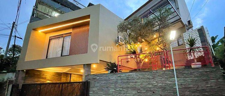 Rumah Baru Cantik Asri Kawasan Cikutra dekat Cigadung, Bandung 1