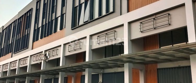 3-Story Ruko Westfield With Mezzanine Lamonte Grand Wisata 1