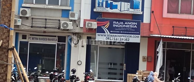 Affordable Shophouses in Grand Wisata 1