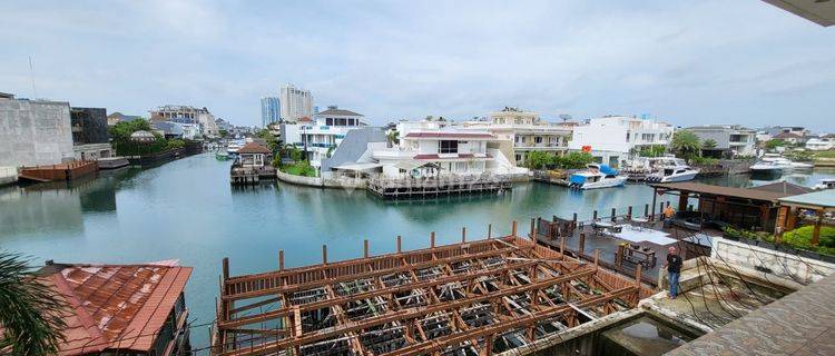 Ada Dermaga Rumah Pantai Mutiara Luas 470 M2 Hadap Selatan 1