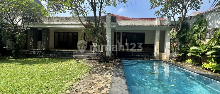 Stand Alone House with private pool and Big garden AJH04015 1