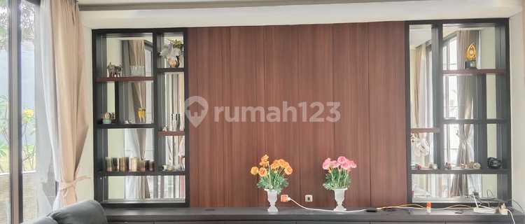 Ready-to-Occupy House with Pool in West Surabaya, Graha Family 1
