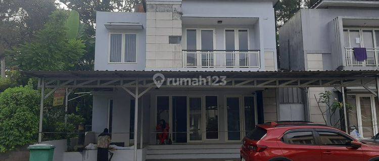 Ruko 2 Lantai Cocok Untuk Kantor , Dalam Cluster Di Cigadung 1